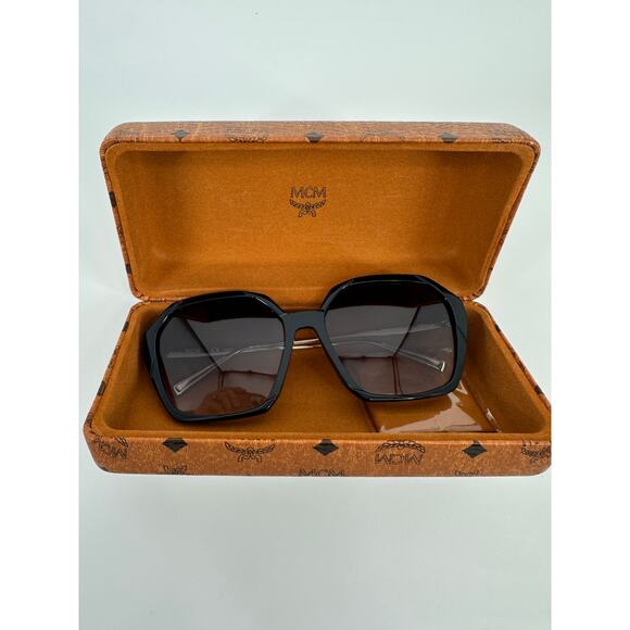 MCM 700SA 001 Black 60 Eye Designer Luxury Womens Oversize Sunglasses Sunnies main image 12